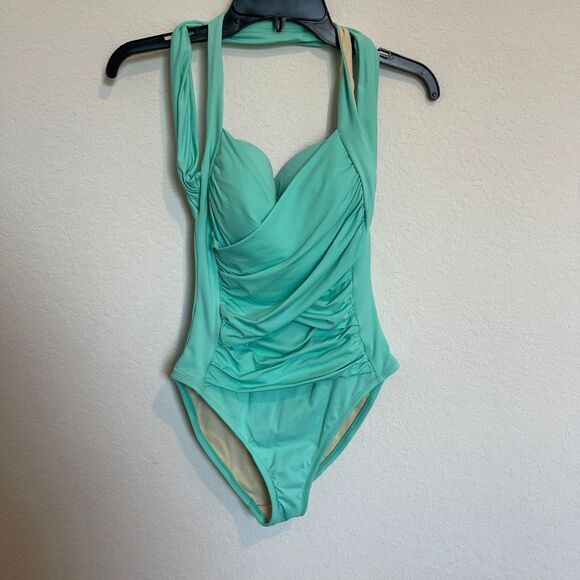 La Blanca Ruched Twist Front One‎ Piece Swimsuit Size 8 Turquoise Aqua Beach - Picture 1 of 5
